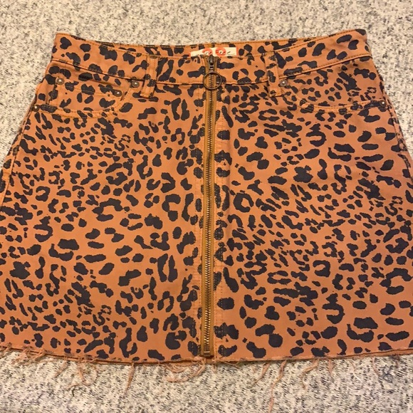 Free People Dresses & Skirts - Free People Leopard Print Jean Skirt